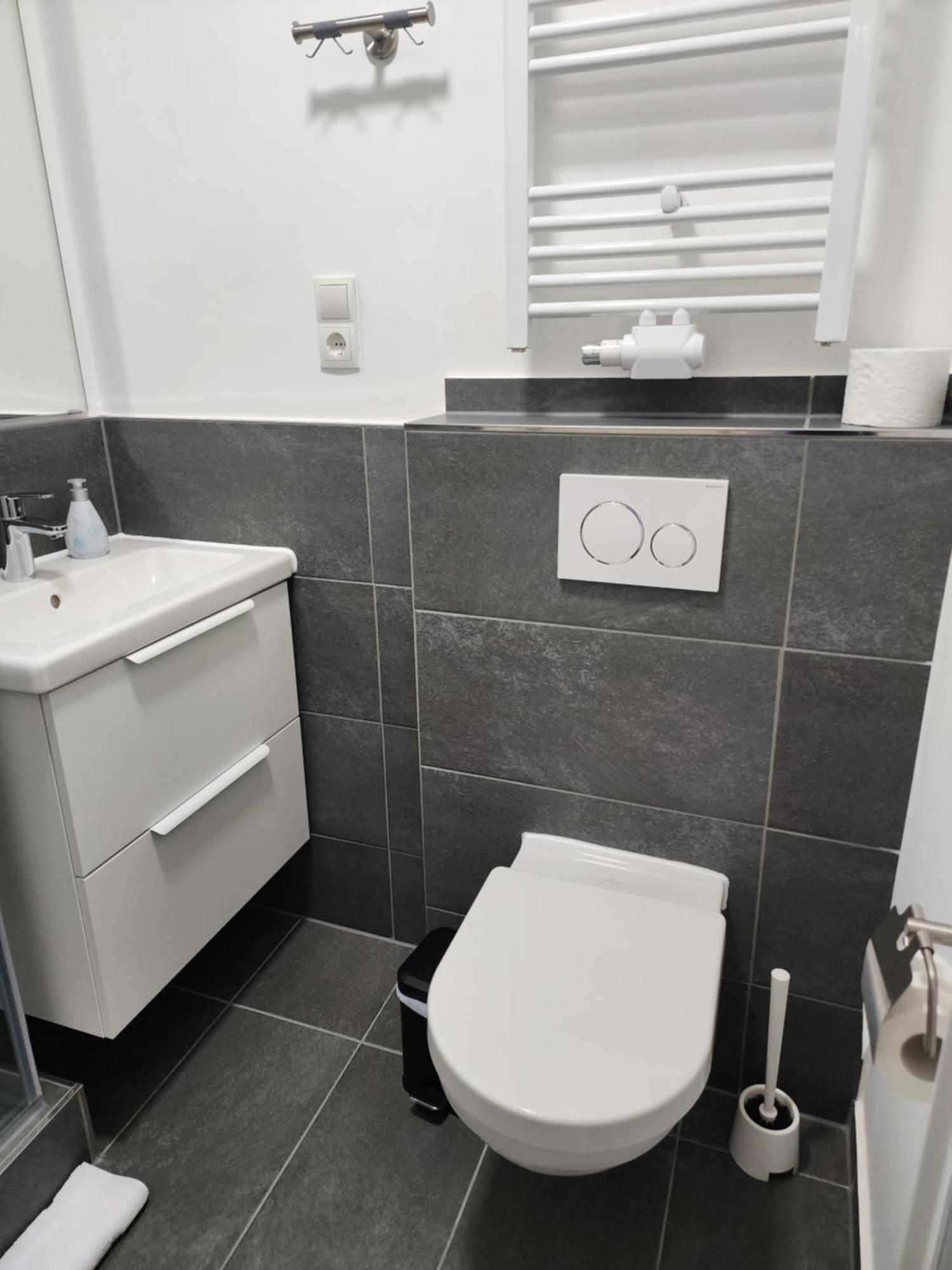 Davin City Aparments - Self-Check-In Hamburg-Harburg Exteriör bild
