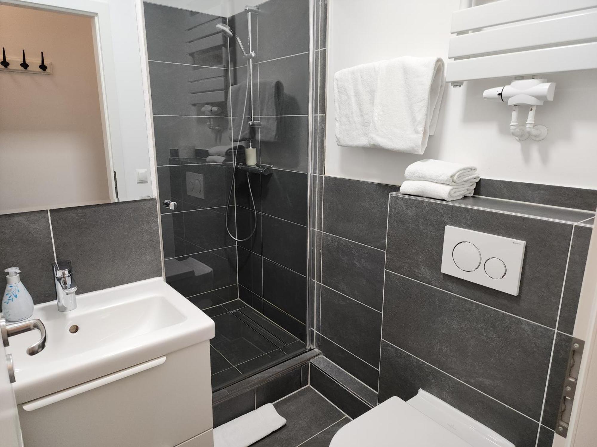 Davin City Aparments - Self-Check-In Hamburg-Harburg Exteriör bild